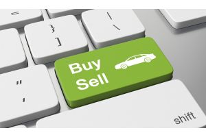 Často využívaným spôsobom predaja vozidiel sú autobázaristi a tiež elektronické aukcie.